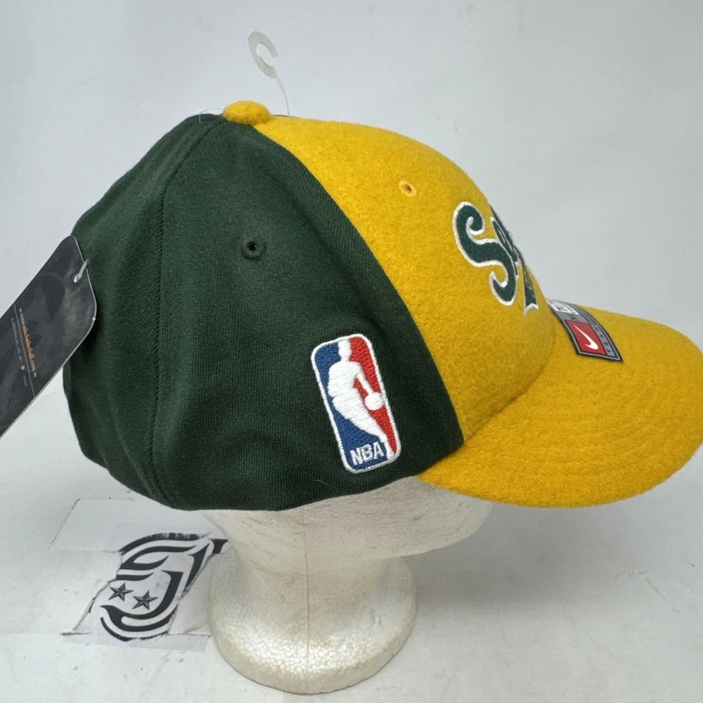 Vintage Seattle Super Sonics NBA Script Nike Fitted‎ Hat Cap Sz 7 5/8- 7/78 Wool